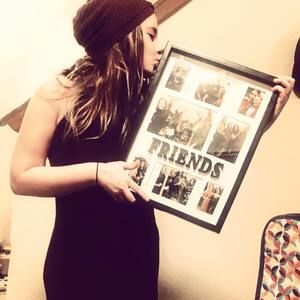 Meet your Posher, Laura